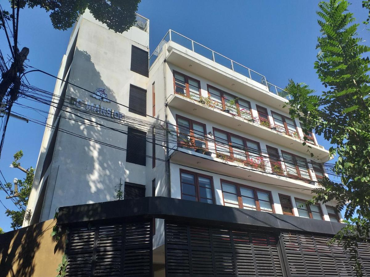 De Mansion Hotels Katugastota Luaran gambar